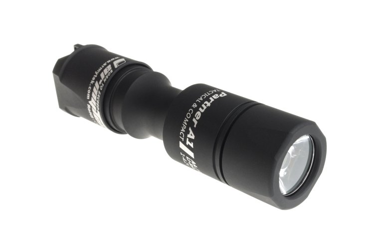 Фонарь Armytek Partner C1 v2 XM-L2 Теплый