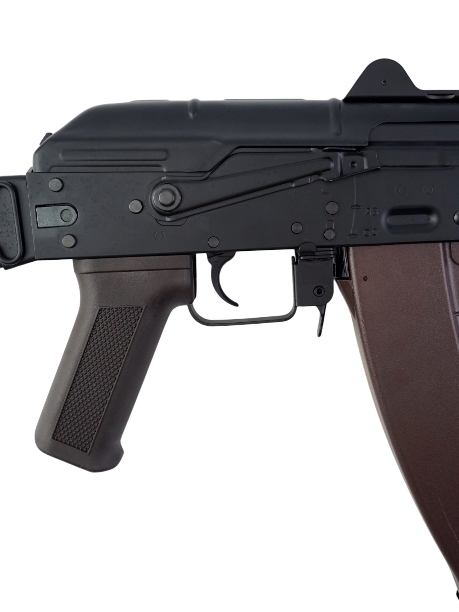 Автомат страйкбольный (Cyma) CM045, RKC-74У (АКС-74У), AEG, металл, черный пластик, ЗУ, АКБ