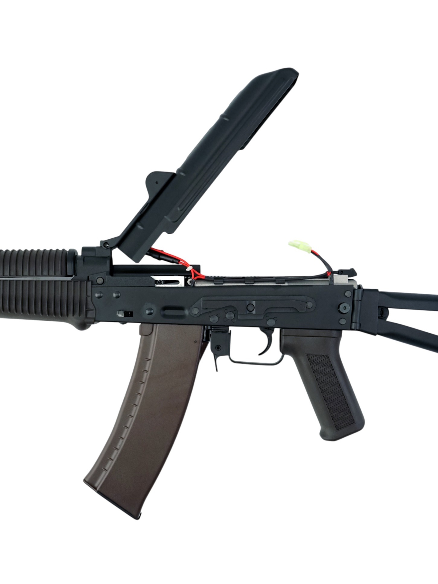 Автомат страйкбольный (Cyma) CM045, RKC-74У (АКС-74У), AEG, металл, черный пластик, ЗУ, АКБ