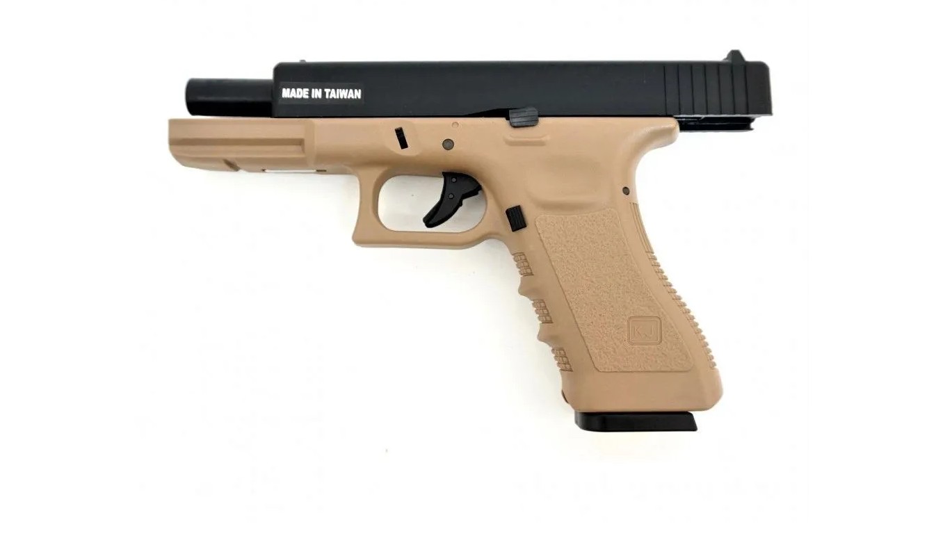 Пистолет страйкбольный KJW Glock 17 бежевый, KP-17.CO2-TAN